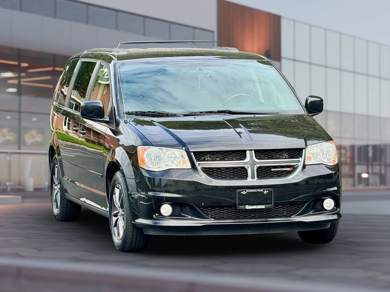 Used 2017 Dodge Grand Caravan SXT