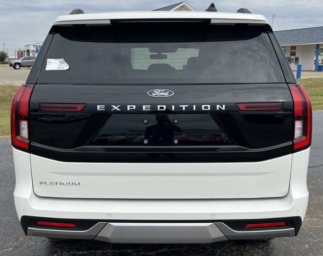 New 2025 Ford Expedition Platinum image 7