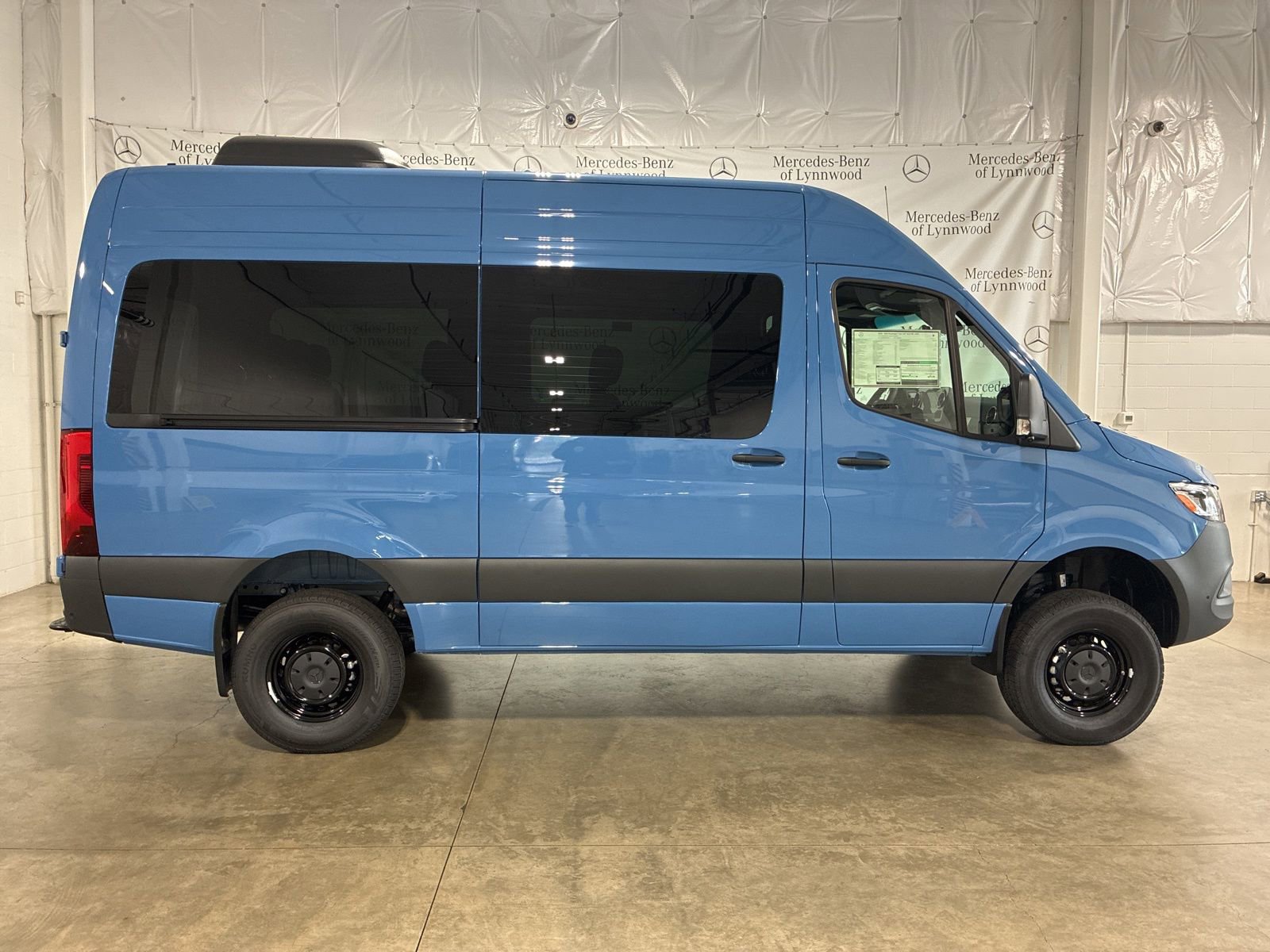 New 2026 Mercedes-Benz Sprinter 2500 image 3