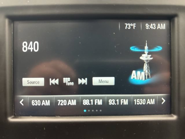 Used 2018 Chevrolet Equinox LS FWD image 15