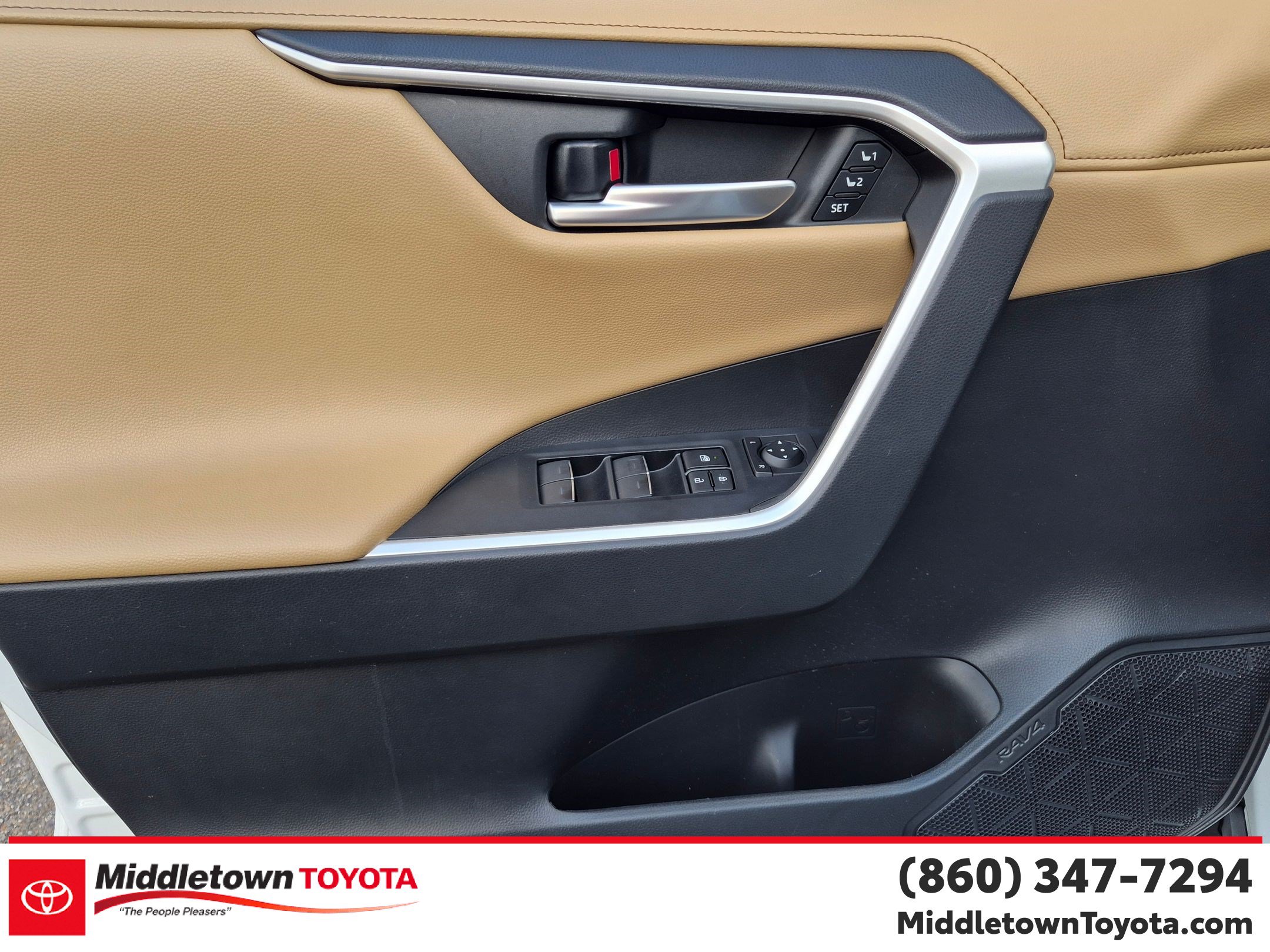 Certified 2023 Toyota RAV4 Limited AWD/4WD image 10