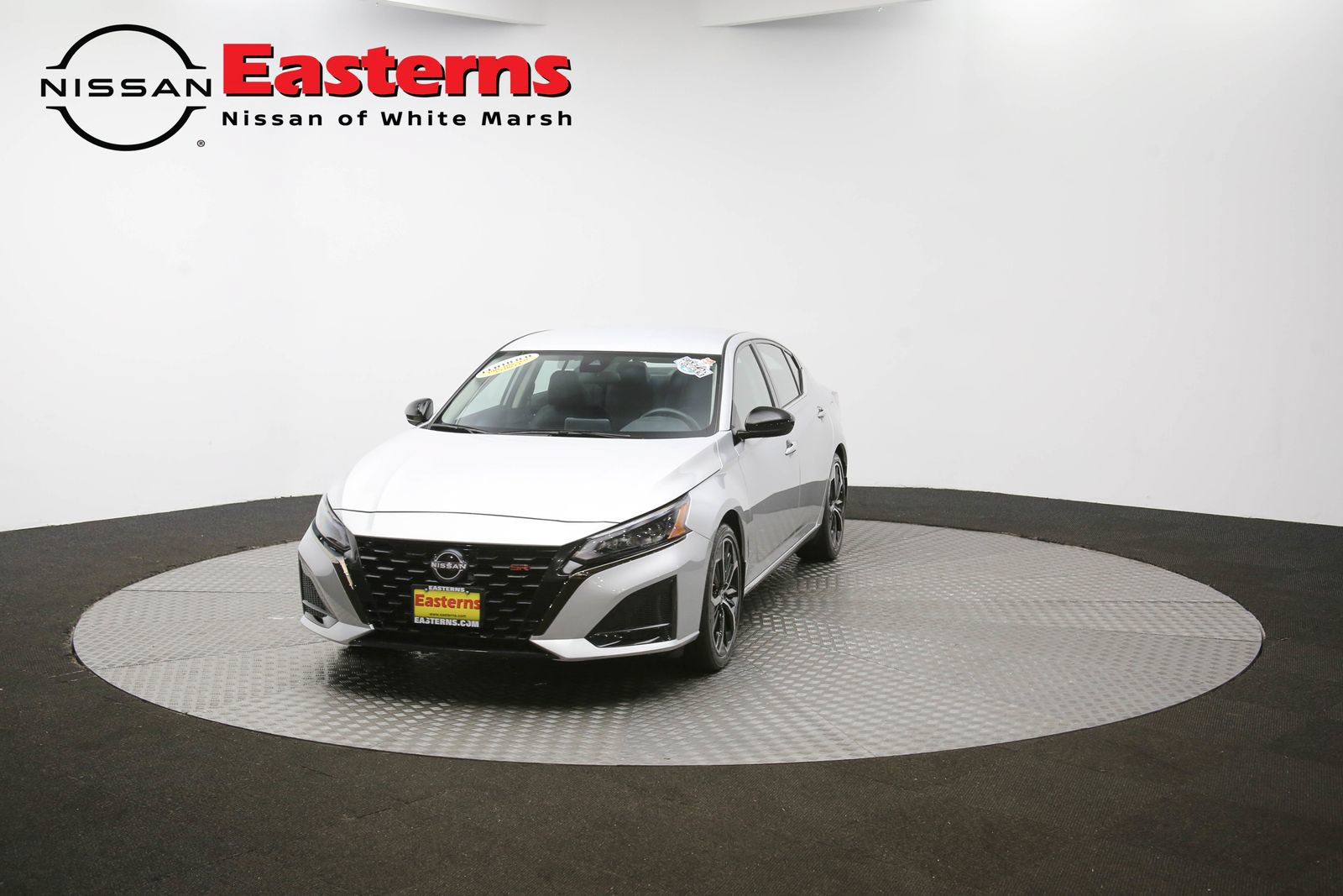 Used 2023 Nissan Altima 2.5 SR FWD image 49