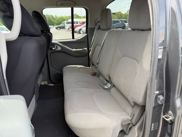 Used 2013 Nissan Frontier SV RWD image 20