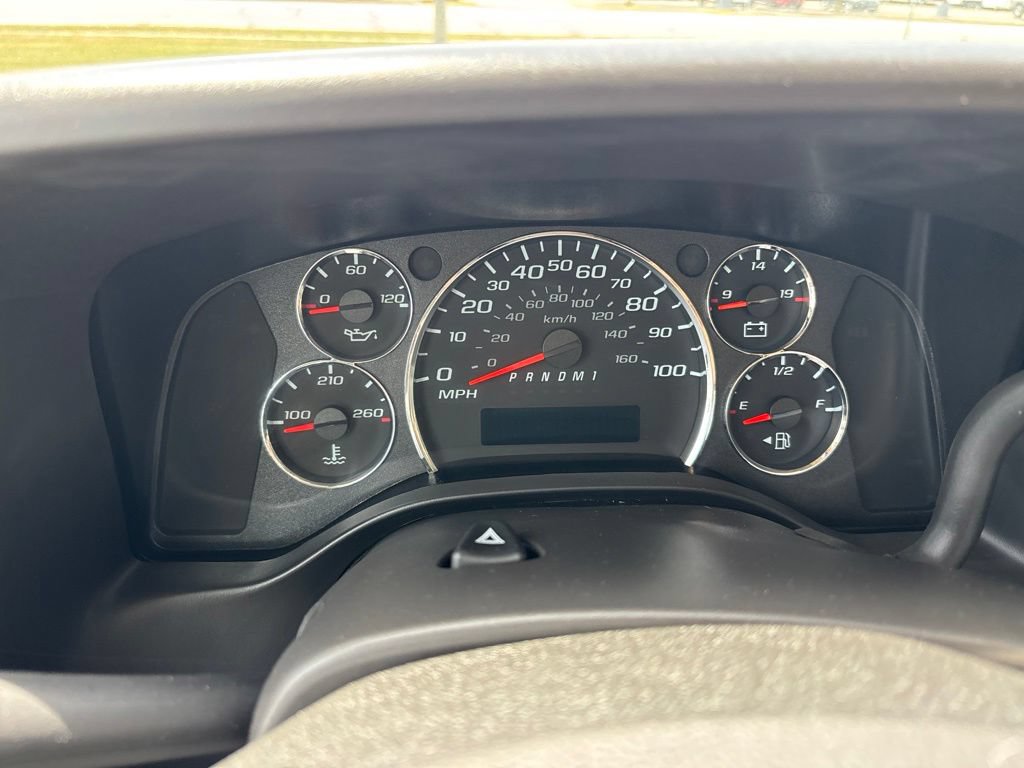 New 2026 Chevrolet Express 4500 w/ Power Convenience Package RWD image 7
