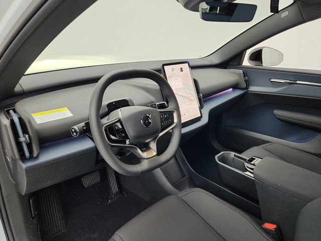 Certified 2025 Volvo EX30 Plus w/ Protection Package Premier image 19