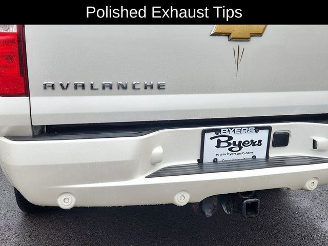 Used 2013 Chevrolet Avalanche LTZ image 33