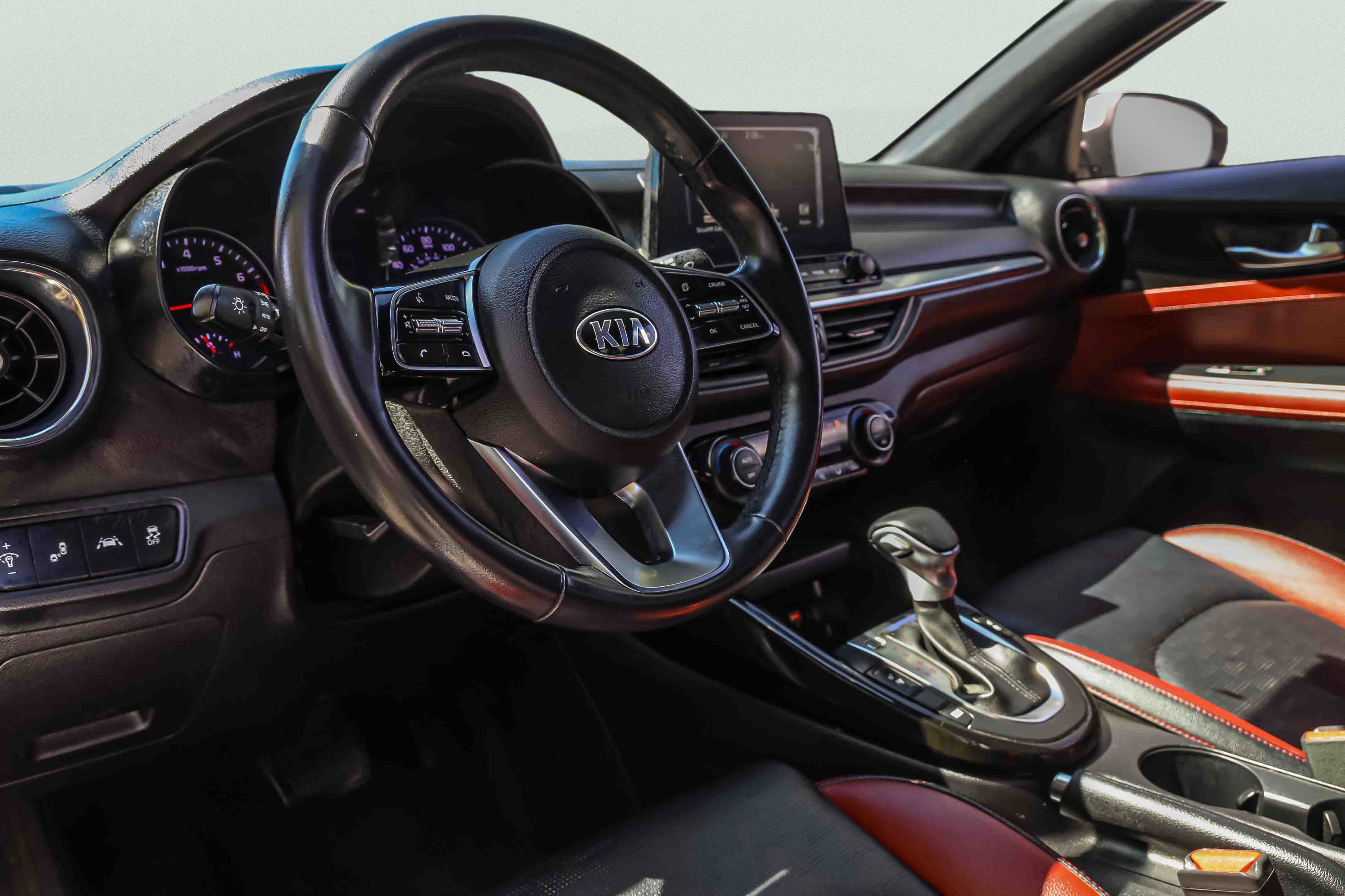 Certified 2019 Kia Forte EX FWD image 8