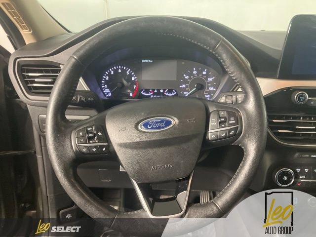 Used 2020 Ford Escape SEL image 12