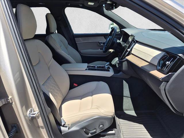 Used 2026 Volvo XC90 B5 Plus AWD/4WD image 21