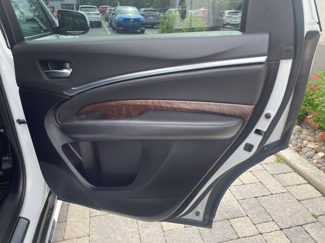 Used 2020 Acura MDX w/ Technology Package AWD/4WD image 20