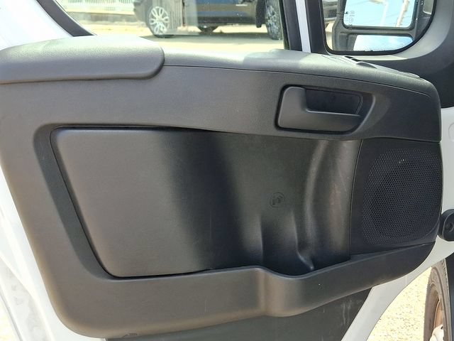 Used 2025 RAM ProMaster 2500 w/ U-Haul Equipment Group FWD image 17