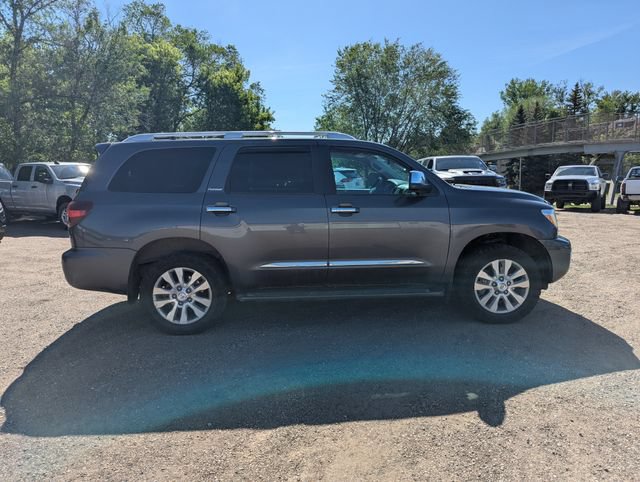 Used 2020 Toyota Sequoia Platinum AWD/4WD image 11