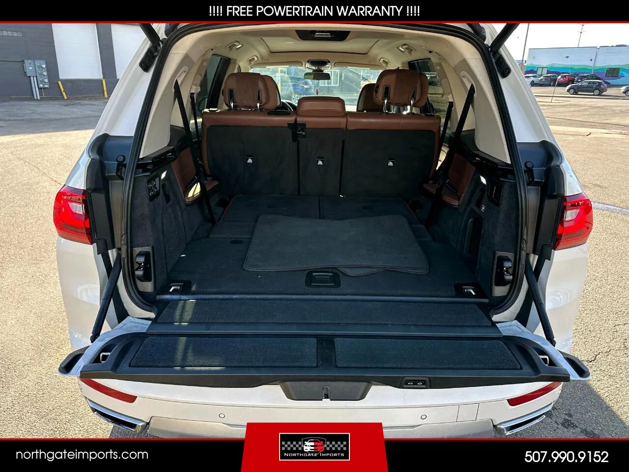 Used 2020 BMW X7 xDrive40i w/ Luxury Seating Package image 5