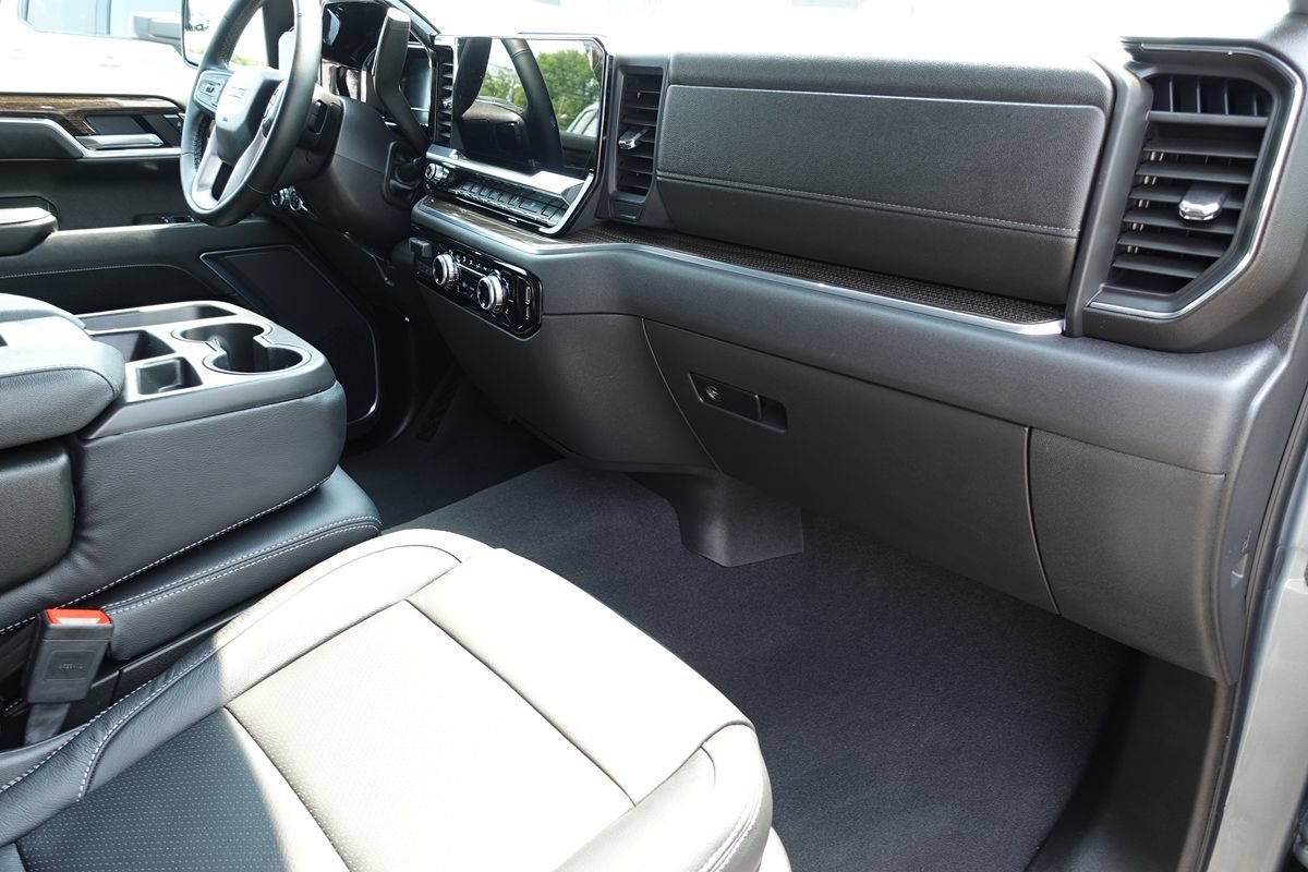 Used 2025 GMC Sierra 1500 Elevation AWD/4WD image 38