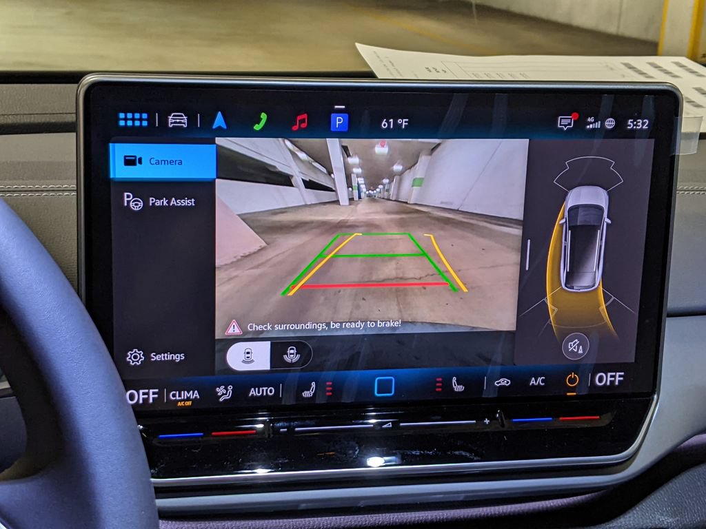 New 2026 Volkswagen ID.4 Pro RWD image 17