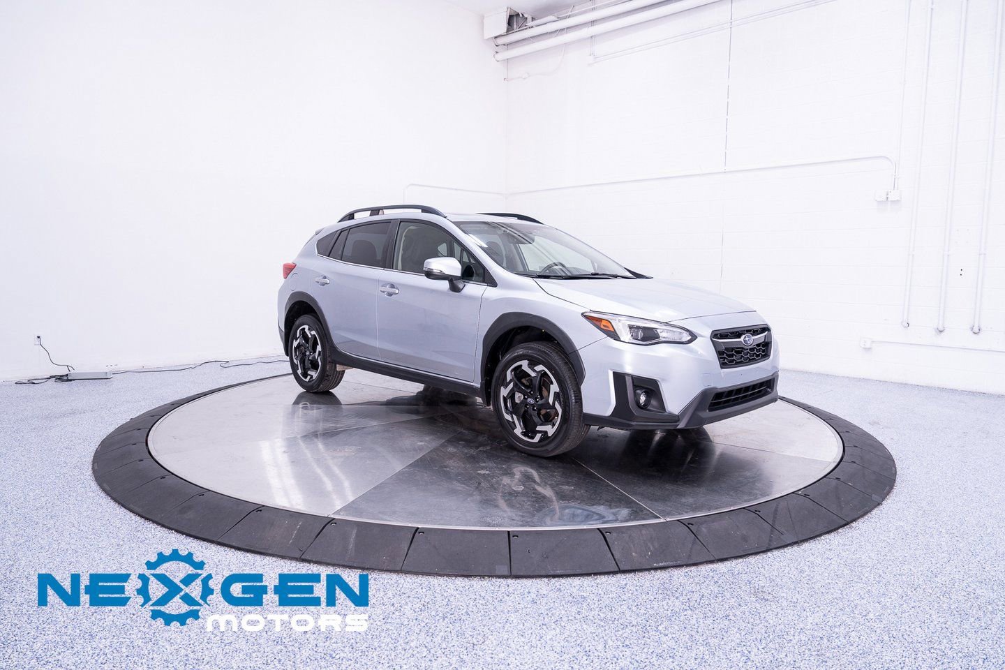Used 2020 Subaru Crosstrek 2.0i Limited w/ Moonroof Package AWD/4WD image 2