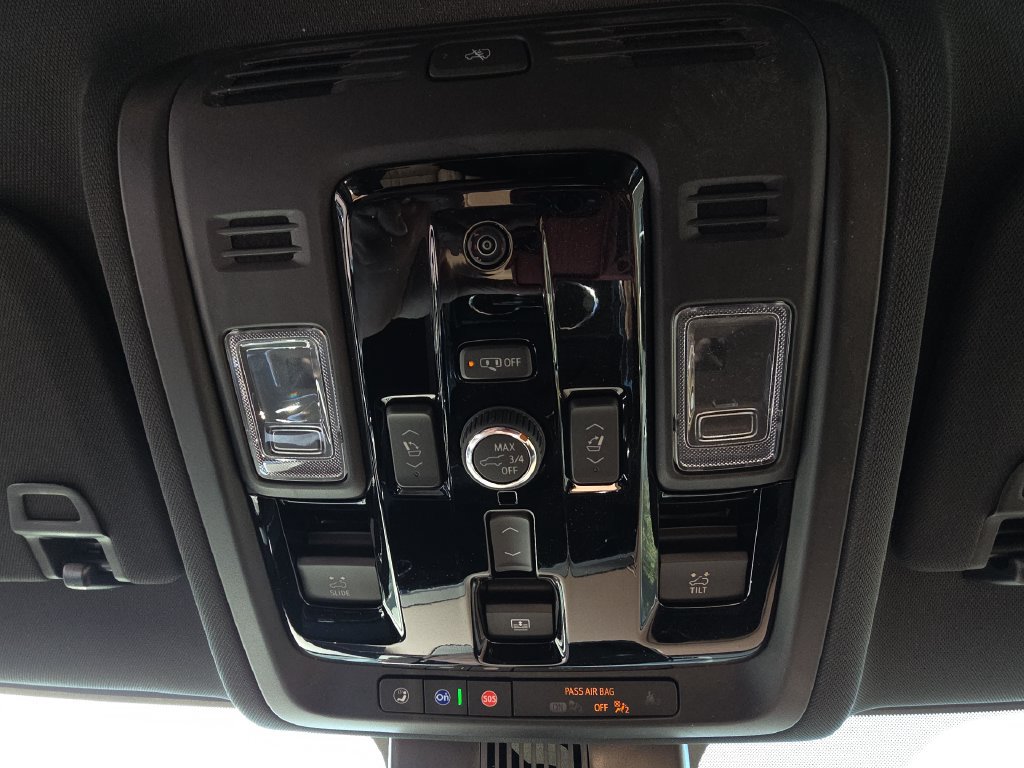 New 2026 Chevrolet Tahoe High Country AWD/4WD image 26