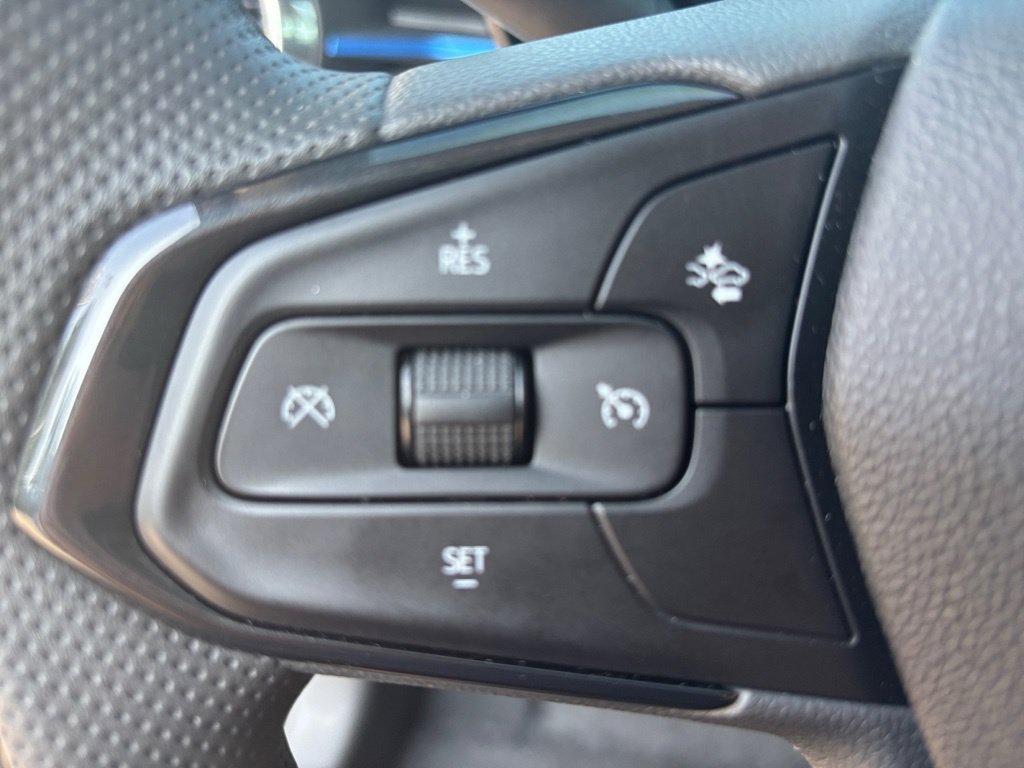 Used 2026 Chevrolet Trax LT FWD image 21