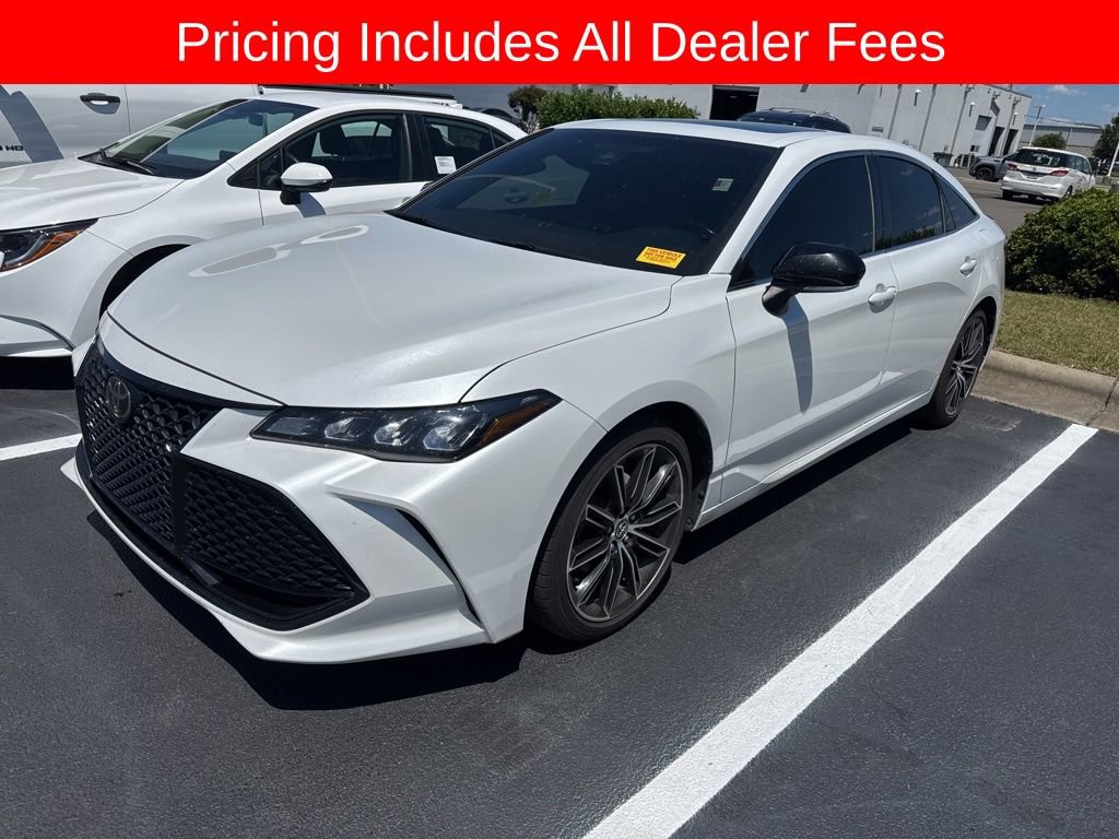 Used 2019 Toyota Avalon XSE w/ All Weather Liner Package