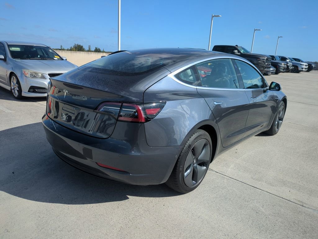Used 2018 Tesla Model 3 Long Range image 5