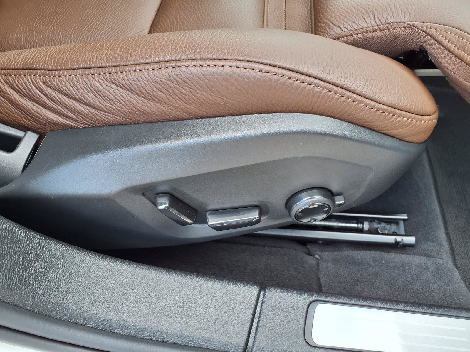 Certified 2023 Volvo S60 B5 Ultimate FWD image 12
