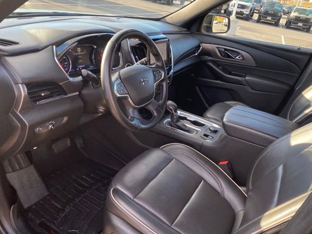 Used 2023 Chevrolet Traverse Premier w/ Redline Edition image 13