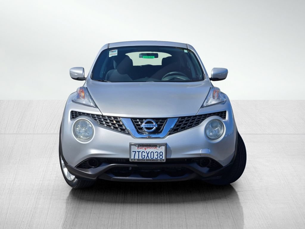 Used 2016 Nissan Juke S FWD image 2