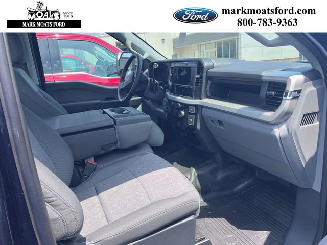 New 2025 Ford F250 XLT image 10