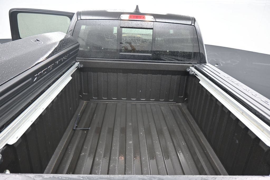 Used 2022 RAM 1500 Longhorn AWD/4WD image 3