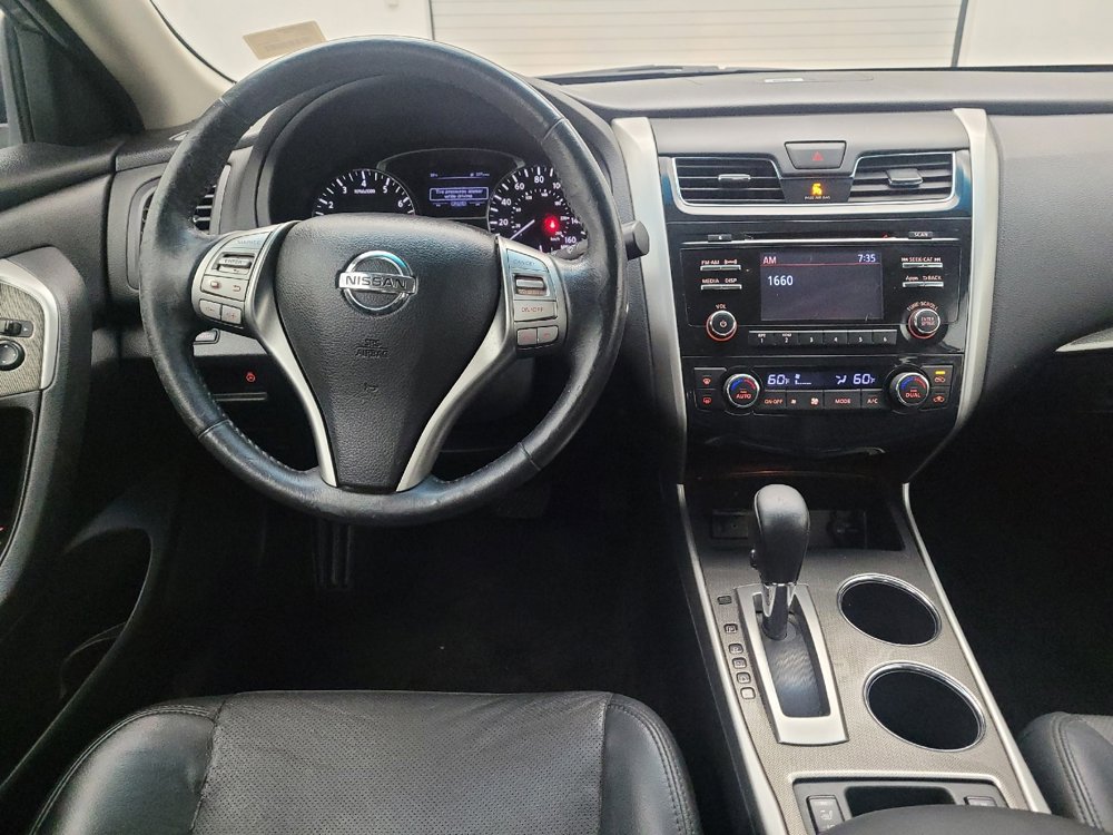Used 2015 Nissan Altima 2.5 SL w/ Moonroof Package image 22