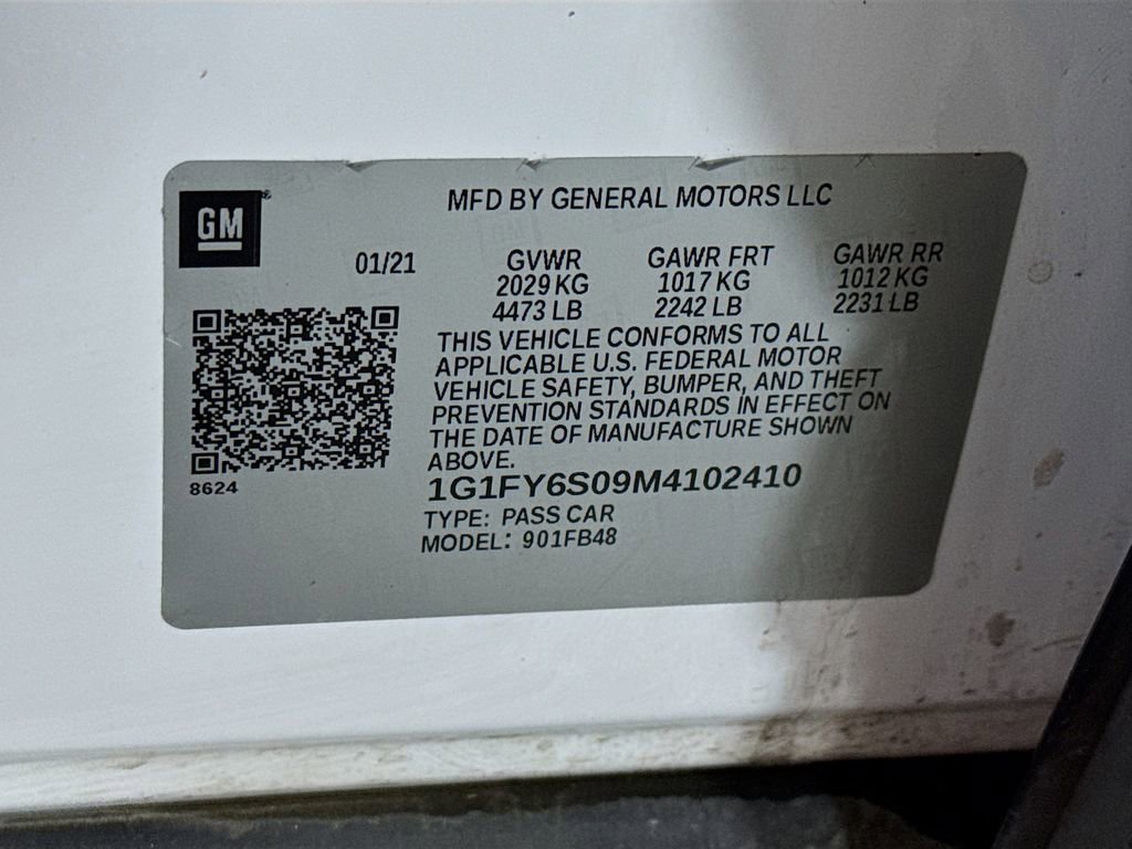 Used 2021 Chevrolet Bolt LT FWD image 38