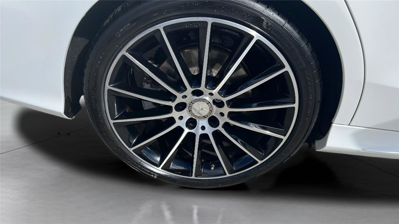 Used 2015 Mercedes-Benz C 300 Sport image 15