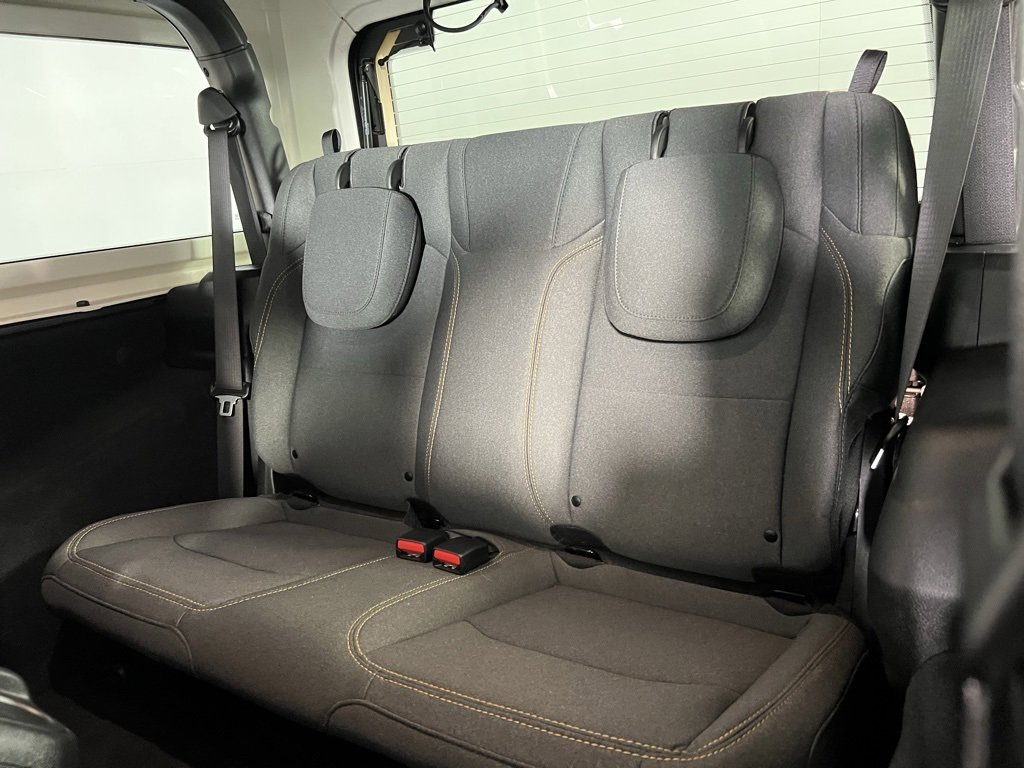 Certified 2024 Jeep Wrangler Sport S image 25