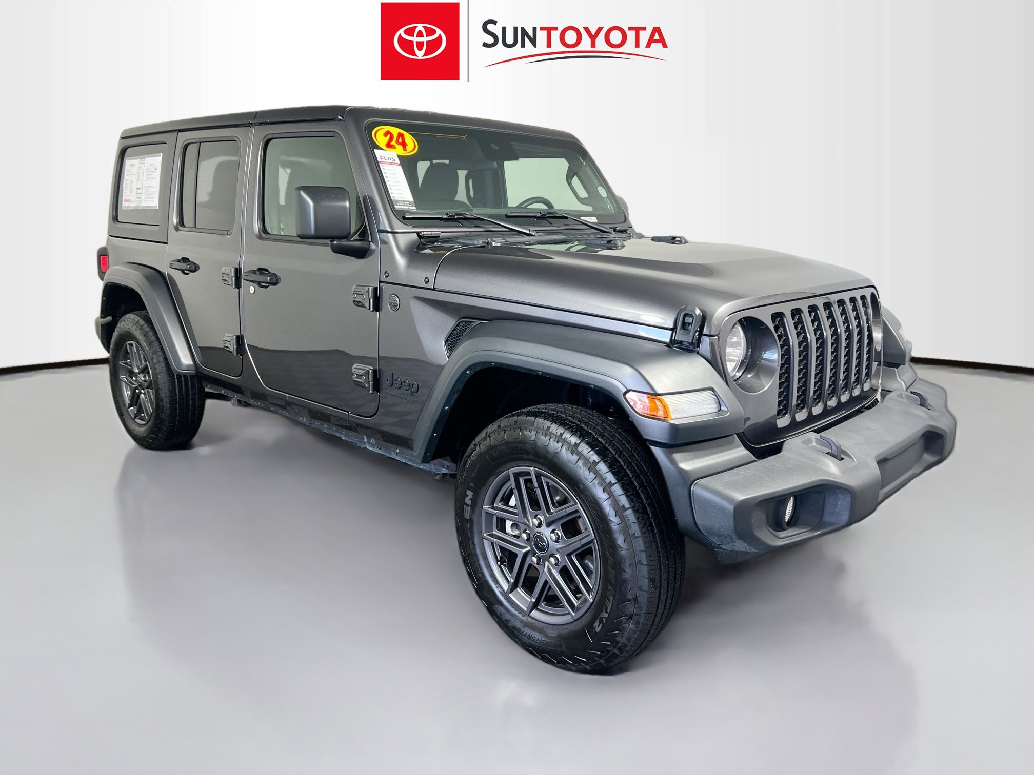 Used 2024 Jeep Wrangler Sport S image 1