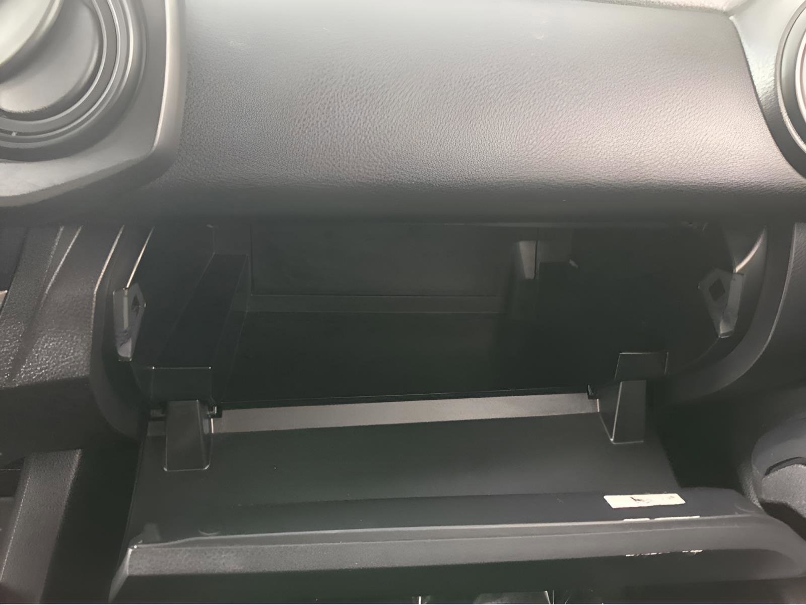 Used 2023 Toyota Tacoma SR image 28