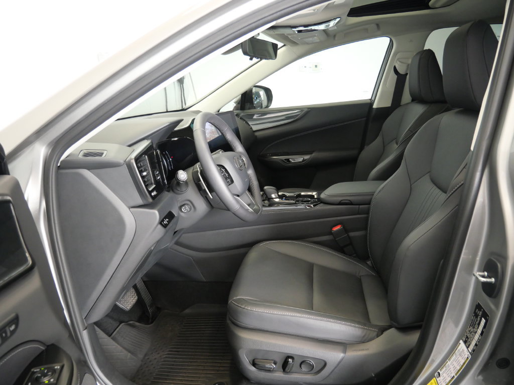 Used 2024 Lexus NX 350 AWD w/ Vision Package image 15