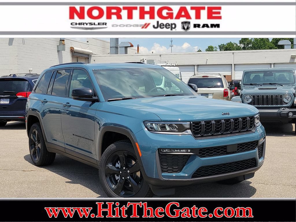 New 2026 Jeep Grand Cherokee Limited w/ Limited Altitude Package AWD/4WD image 1