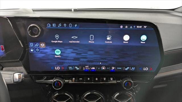 Used 2024 Chevrolet Blazer EV RS AWD/4WD image 29