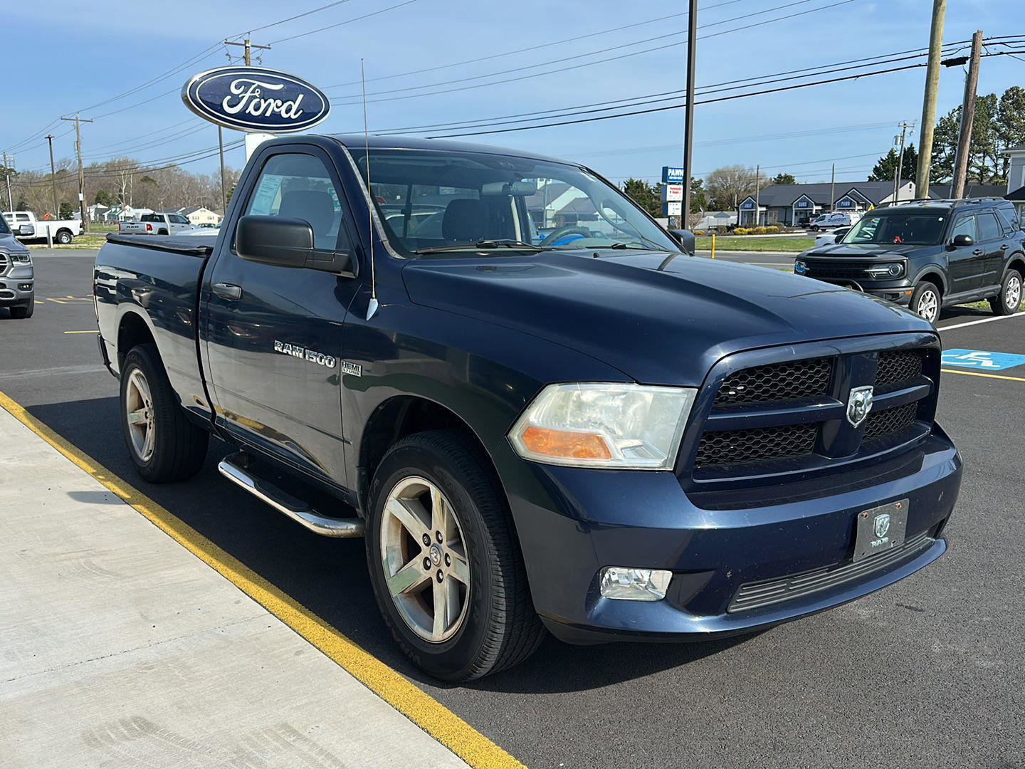 Used 2012 RAM 1500 Express image 3