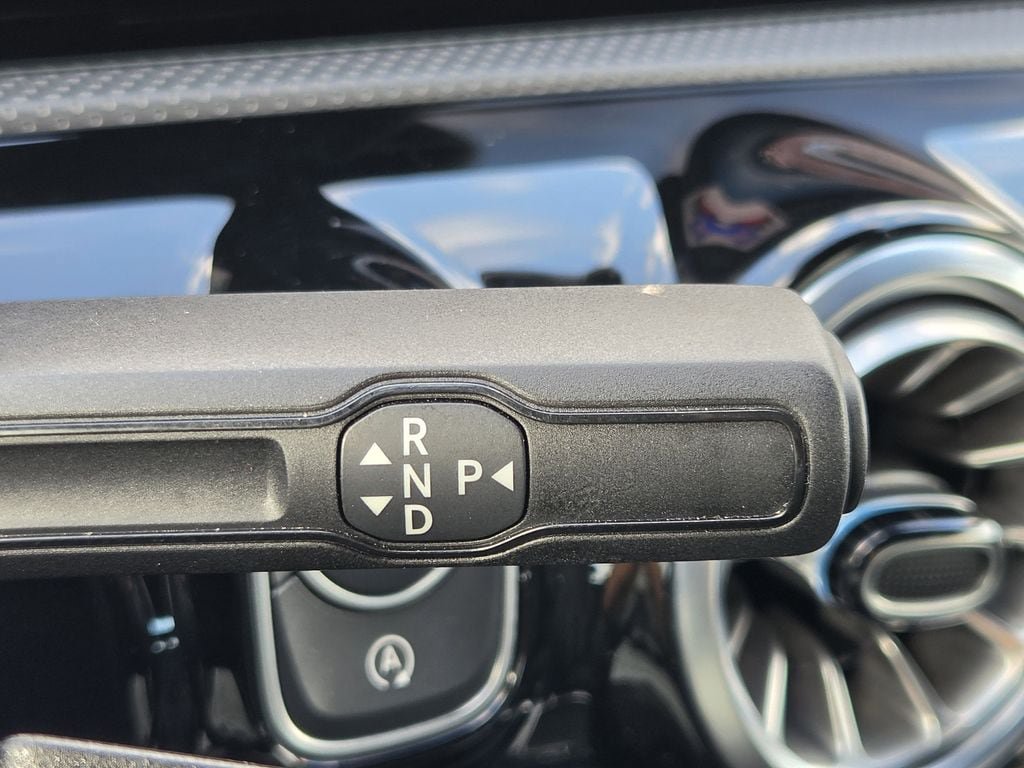 Used 2025 Mercedes-Benz CLA 250 4MATIC w/ Exclusive Package image 20
