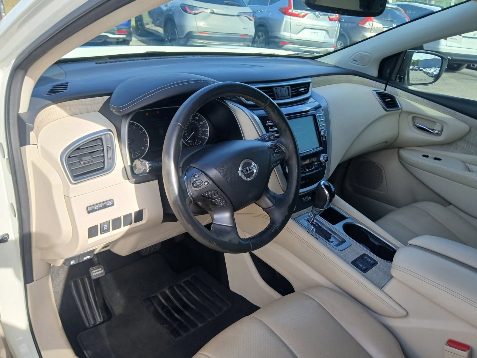 Used 2019 Nissan Murano SV w/ Premium Package FWD image 14