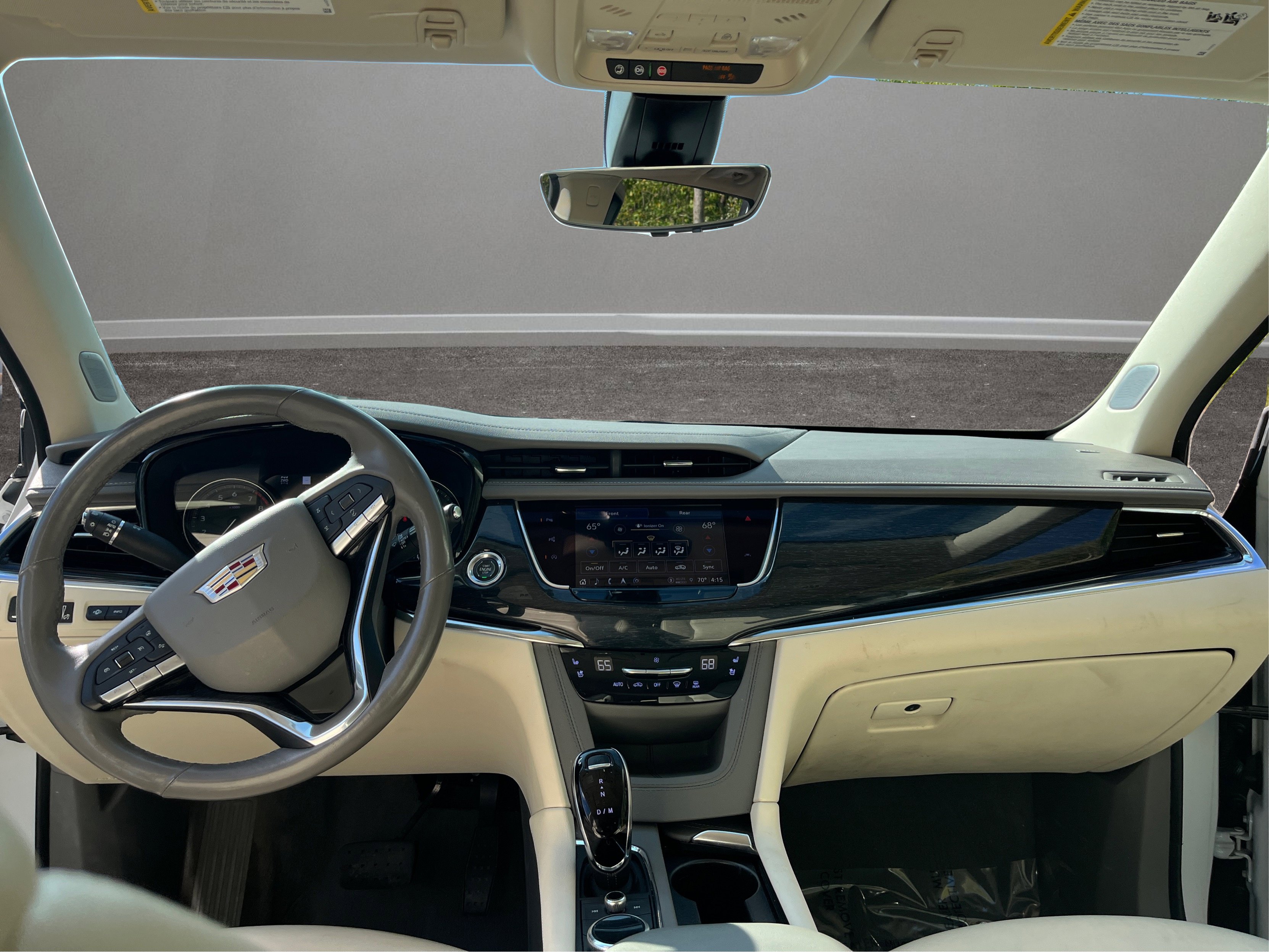 Used 2022 Cadillac XT6 Premium Luxury w/ Technology Package AWD/4WD image 39