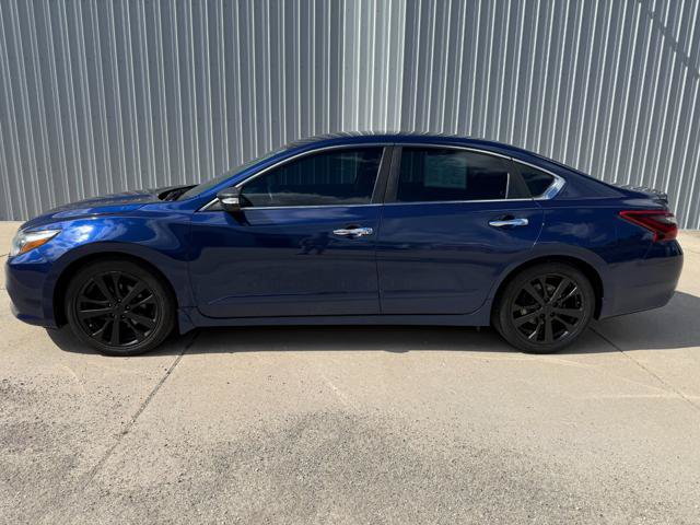Used 2018 Nissan Altima 2.5 SR FWD image 1