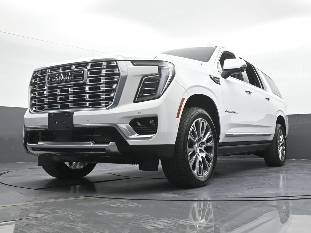 Used 2026 GMC Yukon XL Denali w/ Denali Reserve Package AWD/4WD image 68