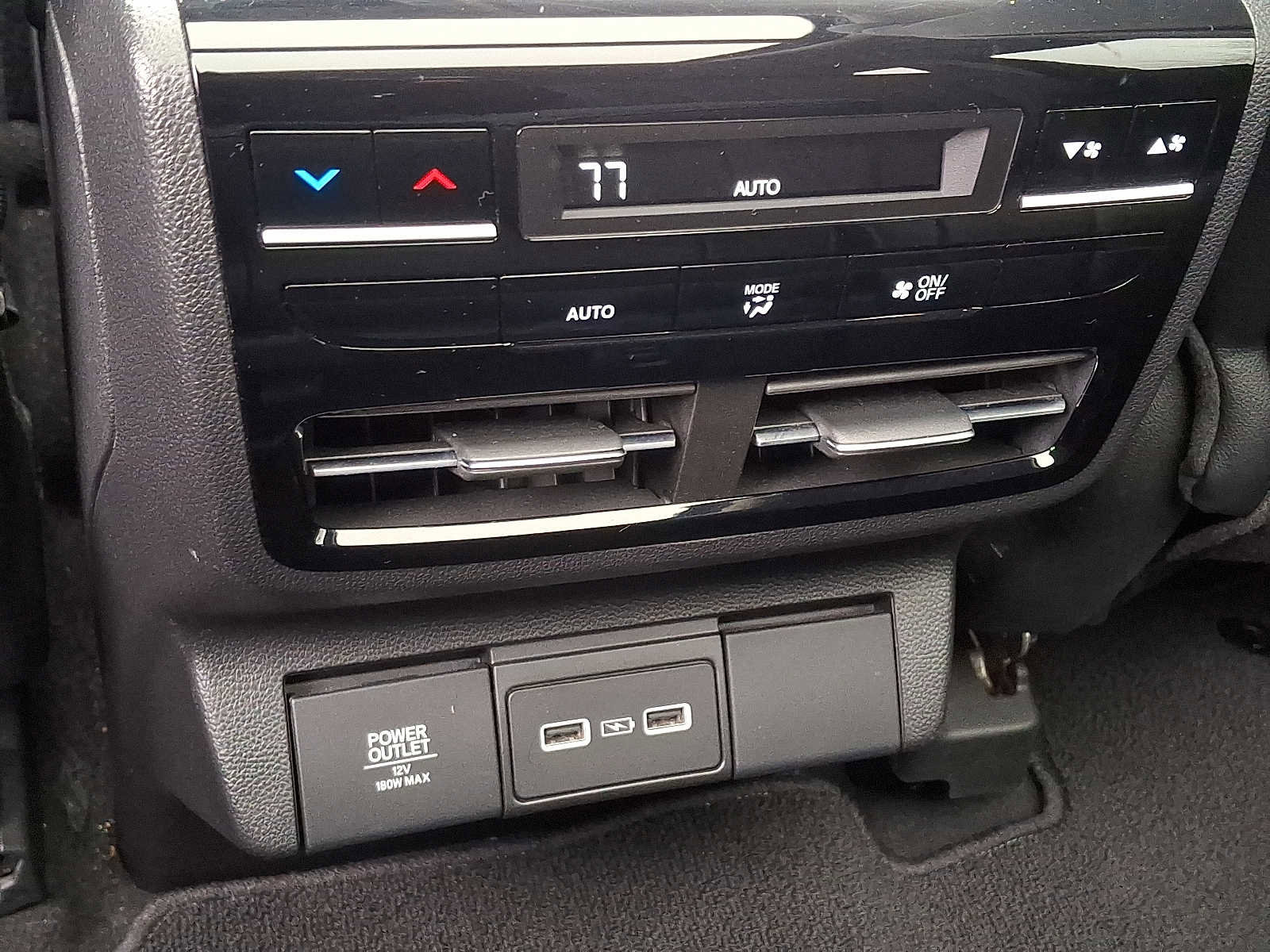 Used 2023 Acura MDX SH-AWD image 12