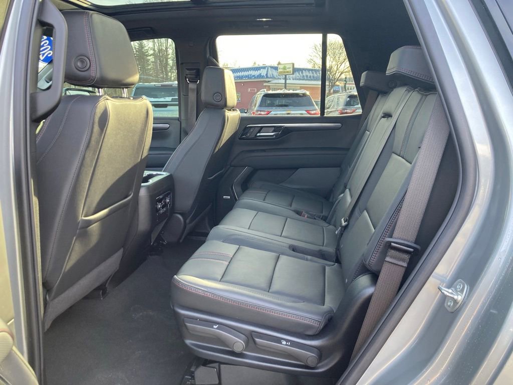 Used 2025 Chevrolet Tahoe RST w/ Comfort Package image 22