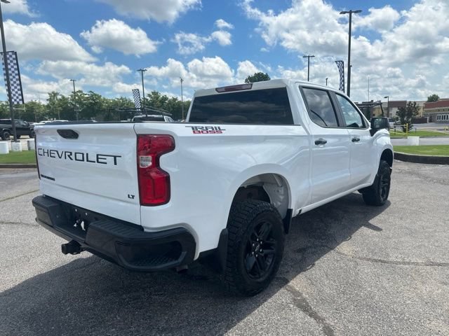 Used 2023 Chevrolet Silverado 1500 LT Trail Boss w/ LPO, Dark Essentials Package AWD/4WD image 3