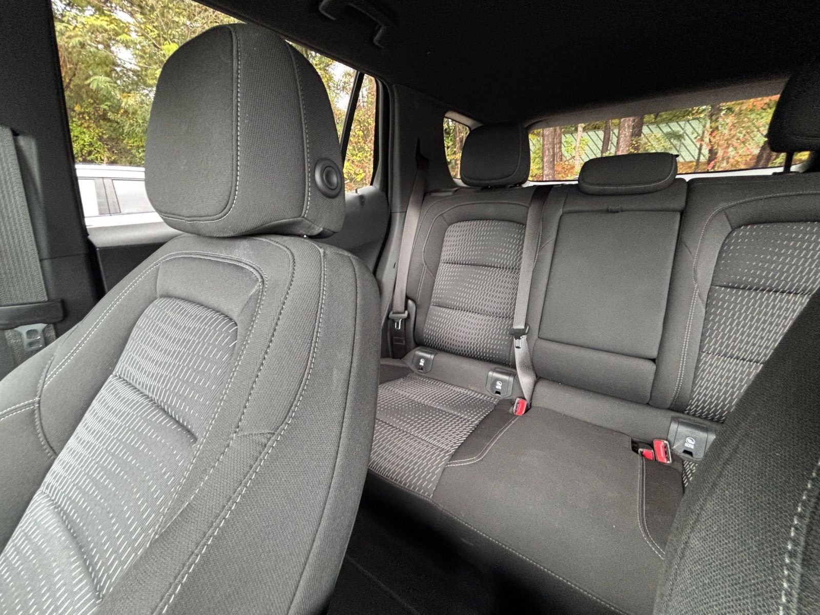 Used 2025 Chevrolet Equinox LT image 39