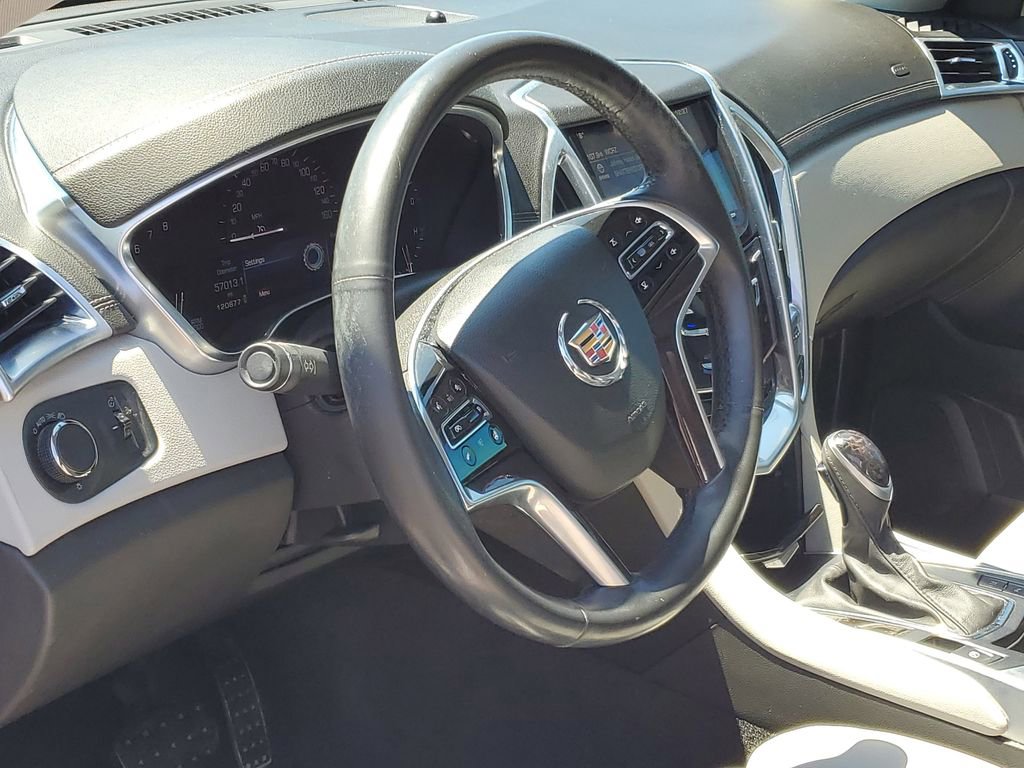 Used 2015 Cadillac SRX Luxury w/ Driver Awareness Package FWD image 8