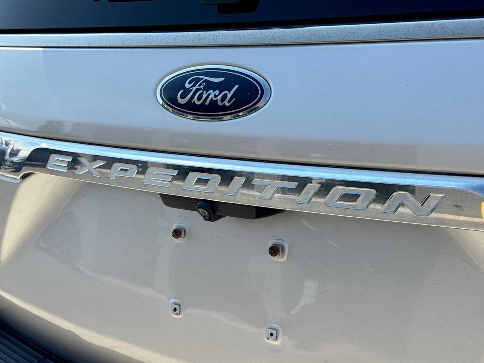 Used 2018 Ford Expedition Limited AWD/4WD image 12